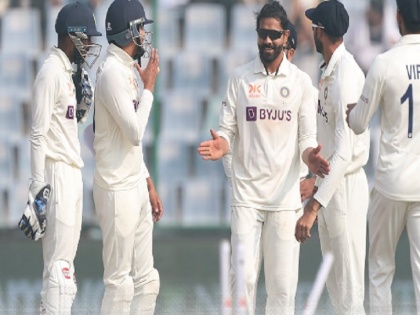 Ind Vs Aus Delhi test: Australia allout for 113 in second innings, sets target of 115 runs for team India | Ind Vs Aus: दिल्ली टेस्ट में ऑस्ट्रेलिया दूसरी पारी में 113 पर आउट, जडेजा ने झटके 7 विकेट, भारत को 115 रनों का लक्ष्य