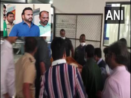 Maharashtra BJP MLA Jaykumar Gore and three others injured after Car fell below the bridge | महाराष्ट्र के सतारा जिले में कार पुल से नीचे गिर जाने से भाजपा विधायक जयकुमार गोरे व तीन अन्य घायल