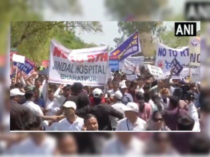 Rajasthan Doctors protest against 'Right to Health Bill thousands of doctors take to the streets | राजस्थान: 'राइट टू हेल्थ बिल' के खिलाफ डॉक्टरों का विरोध प्रदर्शन, सड़कों पर उतरे हजारों डॉक्टर