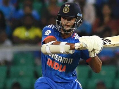 India opener Yashasvi Jaiswal learning ropes fast trying to be fearless evident from his boundary-laden 25-ball 53 against Australia in second T20 International | Second T20 International 2023: 25 गेंद में 53 रन की पारी, जायसवाल तेजी से सीख रहे हैं और बेखौफ होकर खेलने की कोशिश कर रहे हैं