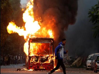 This video was the most viral about Jamia violence CAA | जामिया हिंसा को लेकर सबसे ज्यादा चर्चा में रहा ये वीडियो, नेता से लेकर आम जनता तक ने किया शेयर