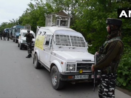 Jammu & Kashmir: Exchange of fire underway between security forces and terrorists in Hind Sita Pora area of Shopian district | सेना को सफलता: जम्मू-कश्मीर में दो आतंकी मारे गए, 2019 में अब तक 85 ढेर
