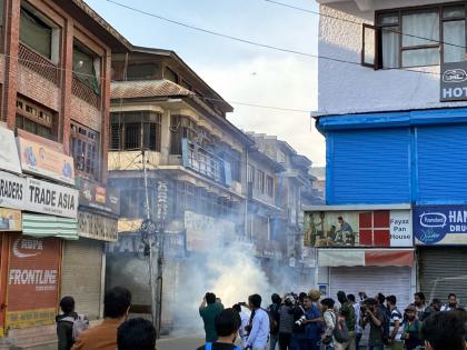 Yasin Malik punished anti-national slogans raised showing anger 10 arrested alert issued in Kashmir | Yasin Malik: यासीन मलिक को सजा, गुस्सा दिखाते लगाए थे देशविरोधी नारे, 10 अरेस्ट, कश्मीर में अलर्ट जारी