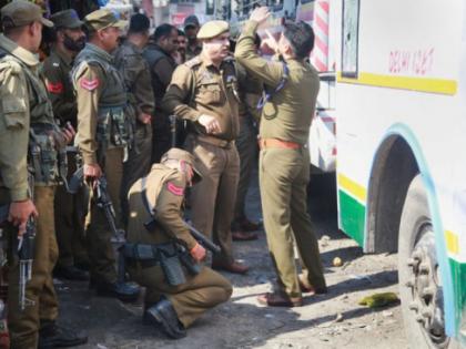 15 kg explosives recovered from Jammu bus stand, terrorist conspiracy foiled, two in custody | जम्मू बस स्टैंड से 15 kg विस्फोटक बरामद, आतंकी साजिश नाकाम, दो हिरासत में 15 kg explosives recovered from Jammu bus stand, terrorist conspiracy foiled, two in custody | जम्मू बस स्टैंड से 15 kg विस्फोटक बरामद, आतंकी साजिश नाकाम, दो हिरासत में