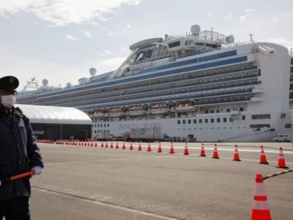 Coronavirus: 138 Indians trapped in Japan ship, efforts to evacuate intensify | Coronavirus: जापान के जहाज में फंसे 138 भारतीय, निकालने के प्रयास तेज