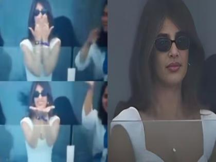 India vs Pakistan: Hardik Pandya’s rumoured girlfriend Jasmin Walia sends flying kisses from the stand | India vs Pakistan: हार्दिक पांड्या की कथित गर्लफ्रेंड जैस्मीन वालिया ने खींचा सबका ध्यान, स्टैंड से भेजी फ्लाइंग किस | WATCH