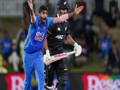 India vs New Zealand: For first time in bilateral ODI series, Jasprit Bumrah could not take any wicket | IND vs NZ: नहीं चला बुमराह का जादू, 30 ओवर में 167 रन देकर भी नहीं मिला कोई विकेट, बनाया सबसे खराब रिकॉर्ड