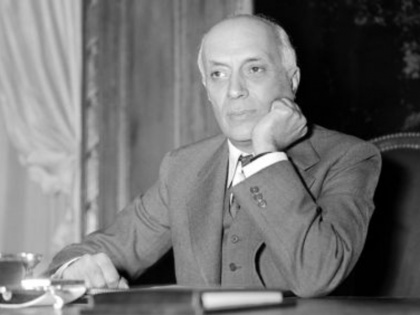 Attempts to forget Nehru's contribution | नेहरू के योगदान को भुलाने की कोशिश