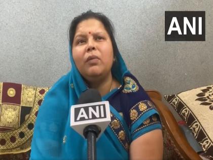 I demand that the way Atiq Ahmed killed my husband, he should be killed as well Jaya Pal, Wife of slain Umesh Pal | 'जिस तरह अतीक अहमद ने मेरे पति को मारा, उसे भी वैसे मारा जाए,' उमेश पाल की पत्नी जया पाल का बयान
