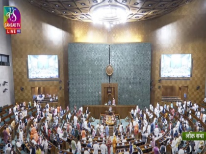 Rajya Sabha proceedings adjourned for half an hour new Parliament House Lok Sabha proceedings adjourned till 20th September. | नए संसद भवन में राज्यसभा की कार्यवाही शुरू होते ही आधे घंटे के लिए तो लोकसभा की कार्यवाही 20 सितंबर तक के लिए स्थगित