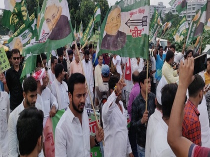 Bihar: JDU took out a vigilance-awareness march against the policies of the central government, opened a front against the BJP | बिहार: जदयू ने केंद्र सरकार की नीतियों के विरोध में निकाला सतर्कता-जागरूकता मार्च, भाजपा के खिलाफ खोला मोर्चा