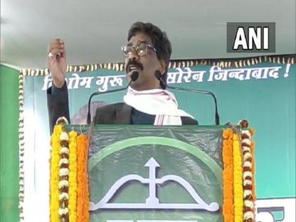 Except one or two states, BJP formed government by horse trading: CM Hemant Soren | भाजपा ने एक दो राज्यों को छोड़कर बाकी सभी जगहों पर खरीद-फरोख्त कर सरकार बनाई: सीएम हेमंत सोरेन