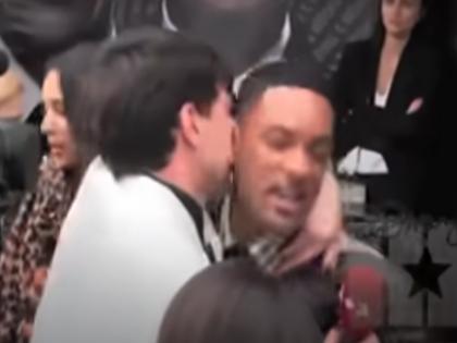 Will Smith slapping reporter while trying to kiss video surfaced | ऑस्कर की घटना के बाद रिपोर्टर को थप्पड़ मारने का विल स्मिथ का पुराना वीडियो हुआ वायरल, किस करने की कोशिश..