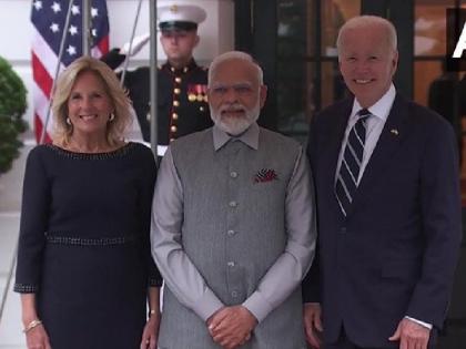 Prime Minister Narendra Modi gifted Jill Biden most expensive diamond worth 20 thousand dollars | PM मोदी ने जिल बाइडन को दिया सबसे महंगा तोहफा, बना व्हाइट हाउस की शान; जानें इसके बारे में Prime Minister Narendra Modi gifted Jill Biden most expensive diamond worth 20 thousand dollars | PM मोदी ने जिल बाइडन को दिया सबसे महंगा तोहफा, बना व्हाइट हाउस की शान; जानें इसके बारे में