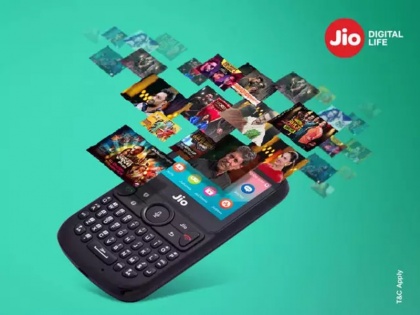 Jio Phone 2 Flash Sale to start today at 12 PM in India, check the best deals and offers | Jio Phone 2 की आज फ्लैश सेल, सिर्फ 49 रुपये में मिलेगा सब कुछ फ्री