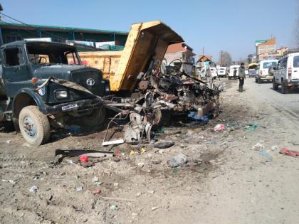 Kashmir IED blast in Anantnag damaged tipper Pajalpora Anantnag police crime case | अनंतनाग में आईईडी विस्फोट, टिप्पर क्षतिग्रस्त, नुकसान नहीं Kashmir IED blast in Anantnag damaged tipper Pajalpora Anantnag police crime case | अनंतनाग में आईईडी विस्फोट, टिप्पर क्षतिग्रस्त, नुकसान नहीं