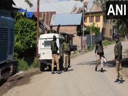 Jammu Kashmir three terrorists neutralised in encounter in Kangan area of Pulwama | जम्मू-कश्मीर: पुलवामा के कंगन इलाके में मुठभेड़, सुरक्षाबलों को मिली बड़ी कामयाबी, मार गिराये तीन आतंकी