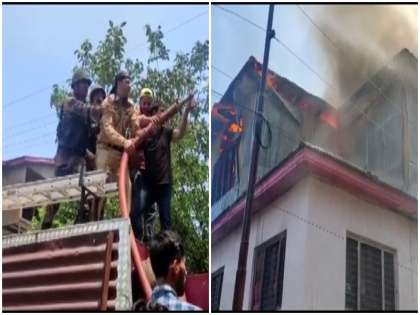 Jammu kashmir news Fire broke out residential building Kishtwar 4 fire tenders rushed spot fire still could not controlled | JK: किश्तवाड़ के एक रिहायशी भवन में लगी आग, दमकल की 4 गाड़ियां मौके पर रवाना, आग पर अभी भी नहीं पाया जा सका काबू