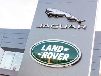 Tata Motors reels from Jaguar Land Rover woes | Tata Motors को Jaguar Landrover ने दिया झटका, हुआ 27 हजार करोड़ का नुकसान