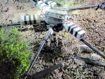 Indian Army shoots down Pak drone recovers five loaded AK magazines, cash and sealed packet jammu kashmir | भारतीय सेना ने पाक ड्रोन को मार गिराया, पांच लोडेड एके मैगजीन, कैश और सीलबंद पैकेट बरामद