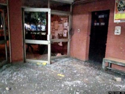 JNU Violence: Actors, filmmakers condemned violence in JNU | JNU Violence: अभिनेताओं, फिल्मकारों ने की जेएनयू में हिंसा की निंदा, जानिए किसने क्या कहा?