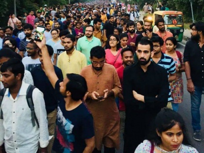 jnu student union will protest against fees hike before hrd on friday | फ़ीस बढ़ाने के ख़िलाफ़ JNU छात्र संगठन कल करेगा HRD के सामने विरोध प्रदर्शन, कहा- 3 सदस्यीय समिति की रिपोर्ट हो सार्वजनिक