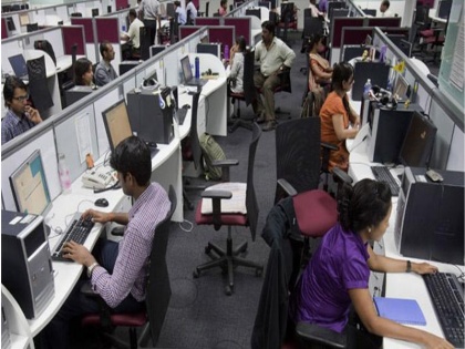 India’s 900 million workforce especially women stop looking for jobs says reports | जॉब हंट को लेकर सामने आए चौंकाने वाले आंकड़े, भारत के 90 करोड़ कर्मचारियों में ज्यादातर महिलाओं ने छोड़ी काम की तलाश: रिपोर्ट