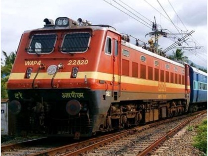 Railway Ministry has issued new guidelines regarding Shramik Special trains, know where to get tickets | रेल मंत्रालय ने श्रमिक स्पेशल ट्रेनों को लेकर जारी किए नए दिशा-निर्देश, जानिए किसको मिल सकता है टिकट