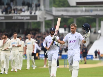 England vs New Zealand Joe Root's Unbeaten Ton Second Englishman 14th player overall cross 10 000 Test runs England 5-Wicket Win Over NZ | England vs New Zealand: 10000 रन पूरे, रूट का 26वां टेस्ट शतक, इंग्लैंड ने लॉर्ड्स में न्यूजीलैंड को 5 विकेट से हराकर 1-0 की बढ़त ली