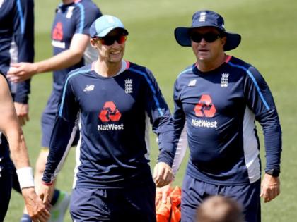 ashes boxing day test Joe Root says Ricky Ponting knows nothing about England dressing room | बॉक्सिंग डे टेस्ट से पहले रूट का पलटवार, कहा- 'इंग्लैंड ड्रेसिंग के रूम के बारे में पोंटिंग कुछ नहीं जानते'