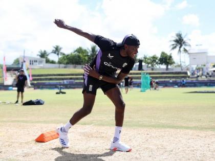 ENG vs OMA, T20 World Cup Ruthless England Bundled out 47 in 13-2 overs scored 50 runs in 3-1 overs won 8 wickets batted 101 balls first super 8 hopes alive | ENG vs OMA, T20 World Cup: 13.2 ओवर में 47 पर ढेर, 3.1 ओवर में 50 रन बनाकर 8 विकेट से जीते, 101 बॉल पहले मारी बाजी, क्रूर इंग्लैंड कहर...