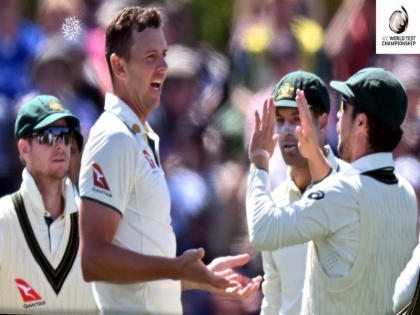 NZ vs AUS, 2nd Test: Hazlewood takes 5-31, Australia in control against New Zealand | NZ vs AUS, 2nd Test: न्यूजीलैंड के खिलाफ ऑस्ट्रेलिया ने कसा शिकंजा, हेजलवुड ने 31 रन देकर झटके 5 विकेट