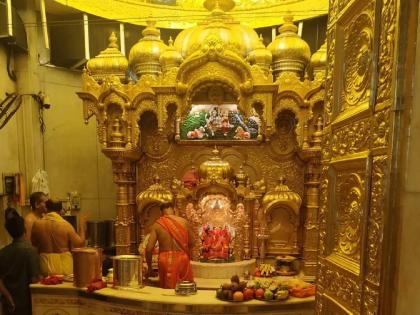 Mumbai's Siddhivinayak Temple To Close Over Coronavirus Outbreak | Coronavirus News Updates: कोरोना के कारण मुंबई के सिद्धिविनायक मंदिर में श्रद्धालुओं की एंट्री अगले आदेश तक बंद