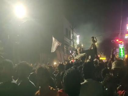 Violence in several areas of Kerala attacks on policemen after Argentina's victory in FIFA World Cup final | फीफा विश्व कप के फाइनल में अर्जेंटीना की जीत के बाद केरल के कई इलाकों में हिंसा, पुलिसकर्मियों पर हुए हमले