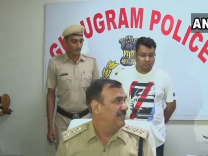 Gurugram Police arrested Kedarnath Sagar, a fake Telangana judge | फर्जी जज बन 4 महीने में 40 लोगों को ठगा, ज्यादातर महिलाओं को बनाता था शिकार