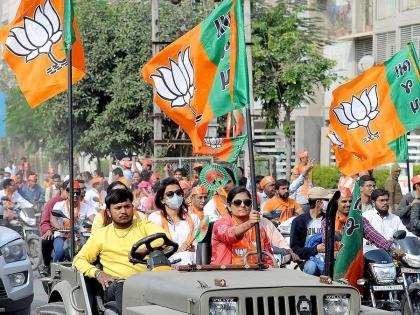 Junagadh civic body 2025 live Voting Municipal Corporation 66 Municipal Corporation 3 Taluka Panchayats Gandhinagar Shock Congress 8 candidates withdrew | Junagadh civic body 2025: जूनागढ़ नगर निगम, 66 नगर पालिका और गांधीनगर सहित तीन तालुका पंचायत पर मतदान जारी?, चुनाव से पहले कांग्रेस को झटका, 8 उम्मीदवार मैदान से हटे