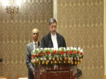 Justice Shree Chandrashekhar sworn in as Chief Justice of Bombay High Court | Justice Shree Chandrashekhar: कौन हैं जस्टिस श्री चंद्रशेखर? बॉम्बे हाईकोर्ट के नए मुख्य न्यायाधीश Justice Shree Chandrashekhar sworn in as Chief Justice of Bombay High Court | Justice Shree Chandrashekhar: कौन हैं जस्टिस श्री चंद्रशेखर? बॉम्बे हाईकोर्ट के नए मुख्य न्यायाधीश