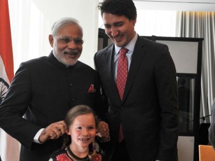 PM Modi talks to Canadian Prime Minister Justin Trudeau about corona epidemic, discusses increasing cooperation | पीएम मोदी ने कनाडा के प्रधानमंत्री जस्टिन ट्रूडो से कोरोना महामारी को लेकर की बात, सहयोग बढ़ाने पर की चर्चा