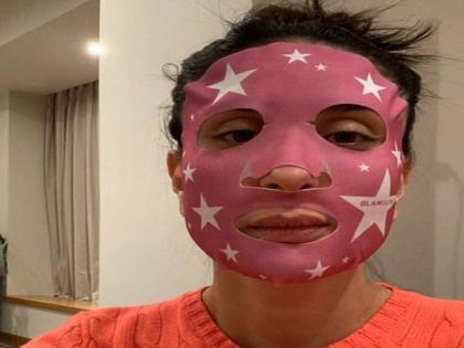 Kareena Kapoor Advises Fans Amid Coronavirus Said filter Information From Right Sources | Coronavirus से घबराने वाले लोगों को करीना कपूर ने दिया ये खास मैसेज, बताया खुद को सुरक्षित रखने का तरीका