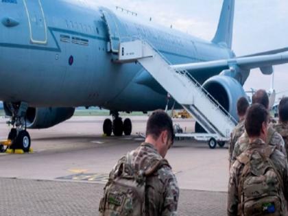 American military exits Kabul as many 200 Americans and thousand Afghans left behind | अफगानिस्तान में अमेरिका का सैन्य अभियान खत्म पर पीछे छूट गए 200 अमेरिकी और हजारों अफगानी American military exits Kabul as many 200 Americans and thousand Afghans left behind | अफगानिस्तान में अमेरिका का सैन्य अभियान खत्म पर पीछे छूट गए 200 अमेरिकी और हजारों अफगानी
