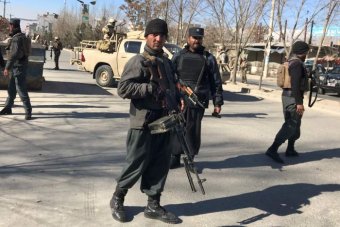 afghanistan news Afghan Sikhs Hindus Taliban occupation restless families fearing for their lives | अफगानिस्तान पर तालिबान का कब्जा, बाहर निकलने को बेचैन हैं हिंदू और सिख परिवार, डर सता रहा