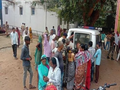 a woman committed suicide by jumping into a well with her three children in Kaimur district, Bihar | बिहार के कैमूर जिला में घरेलू विवाद में महिला ने तीन बच्चों संग कुएं में कूदकर दे दी जान, मचा कोहराम