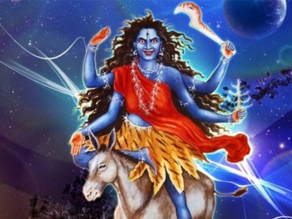 navratri 2018: saventh day of navratri,devi kalratri, pooja-vidhi, shubh-muhurat, jaap | नवरात्रि का सातवां दिन कालरात्रि: जानें क्यों और कैसे पड़ा मां का नाम कालरात्रि, तंत्रों की देवी के रूप में होती है पूजा