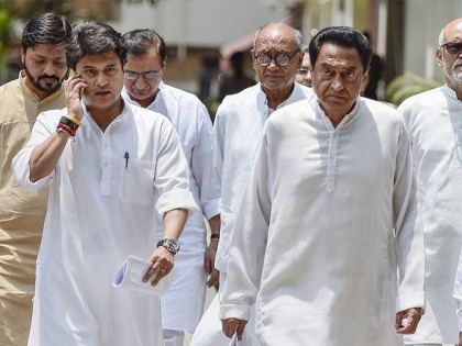 Madhya Pradesh: Rebel senior legislators of Congress to become ministers, kamalnath cabinet reshuffle after Holi and before budget session | मध्यप्रदेश: कांग्रेस के रूठे वरिष्ठ विधायक बनेंगे मंत्री, कमलनाथ सरकार में होली के बाद और बजट सत्र से पहले हो मंत्रिमंडल में फेरबदल