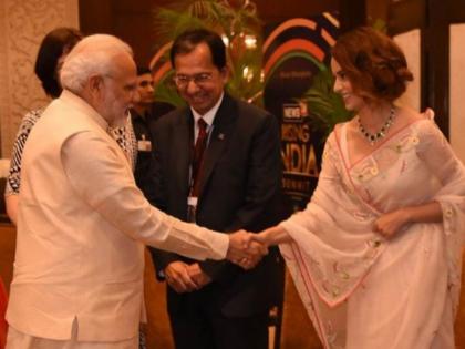 Kangana Ranaut and Prasoon Joshi meet PM Narendra Modi | PM मोदी से मिली कंगना रनौत, चार दिन पहले बताया था मोदी को अपना रोल मॉडल