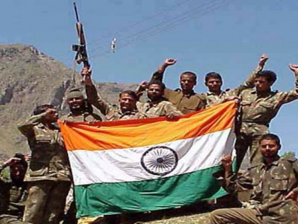 20th anniversary of 'Operation Vijay': The official said, 'We will remember the sacrifice of martyrs' heroes, celebrate our victory in Kargil | ‘ऑपरेशन विजय’ की 20वीं वर्षगांठः अधिकारी ने कहा, ‘हम शहीद नायकों के बलिदान को ‘याद करेंगे’, करगिल में हमारी जीत का जश्न मनाएंगे