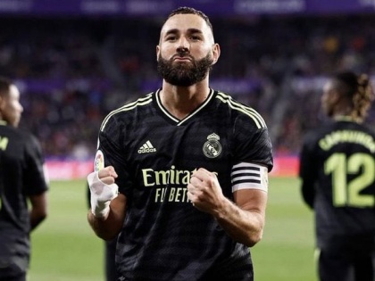Spanish Football League Karim Benzema scores 83rd and 89th minute in Real Madrid's first game back World Cup break beat 2-0 Real Valladolid | स्पेनिश फुटबॉल लीगः विश्वकप में नहीं खेल पाने वाले करीम बेनजेमा ने किया धमाका, रियाल मैड्रिड ने वलाडोलिड को 2-0 से हराया