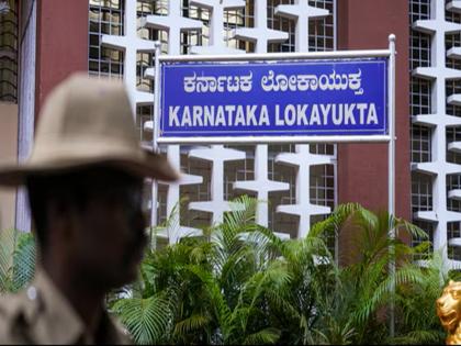 Ex Karnataka clerk owns 24 houses, assets worth ₹30 crore. His salary - ₹15,000 | कर्नाटक के पूर्व क्लर्क के पास 24 घर, 40 एकड़ जमीन, ₹30 करोड़ की संपत्ति है और वेतन ₹15,000 प्रति माह Ex Karnataka clerk owns 24 houses, assets worth ₹30 crore. His salary - ₹15,000 | कर्नाटक के पूर्व क्लर्क के पास 24 घर, 40 एकड़ जमीन, ₹30 करोड़ की संपत्ति है और वेतन ₹15,000 प्रति माह
