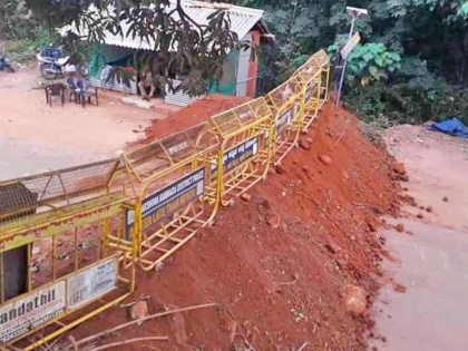 Karnataka and Kerala governments agreed to open border roads | कर्नाटक और केरल के बीच सीमा सड़के खोलने पर दोनों राज्य सरकारों में हुयी सहमति