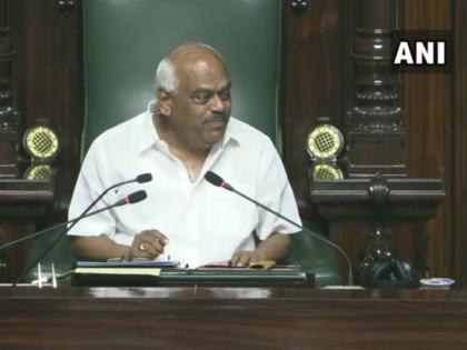 karnataka political crisis floor test live updates HD Kumaraswamy government to face trust vote today | कर्नाटक फ्लोर टेस्ट: कल 11 बजे तक खिंचा सियासी ड्रामा, विधानसभा की कार्यवाही स्थगित